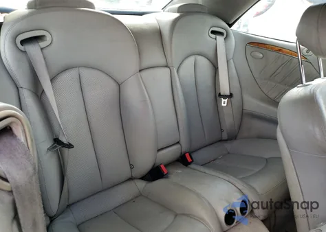 2005 Mercedes-Benz Clk 320 z USA, uszkodzony, nr VIN WDBTK65G35T055045